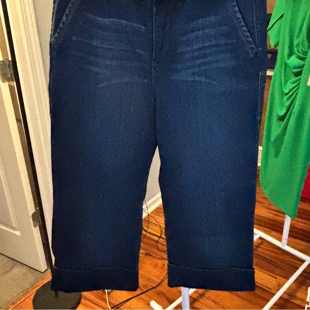 Jean crops